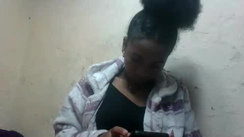 edra online show from October 26, 2025, 7:58 am