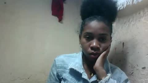 edra online show from October 31, 2025, 6:42 pm