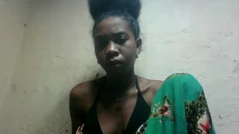 edra online show from November 1, 2025, 8:00 pm