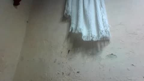 edra online show from November 3, 2025, 2:29 pm