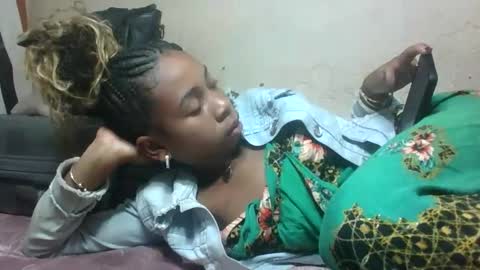 edra online show from November 5, 2025, 6:13 am