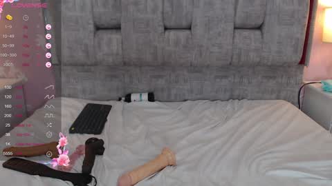 Snapshot of littlekloe_ chatting on January 8, 2025, 11:09 pm Litllekloe online show from January 8, 2025, 11:09 pm