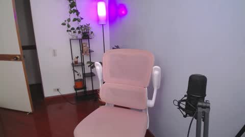 Laksmi online show from January 9, 2026, 9:27 pm