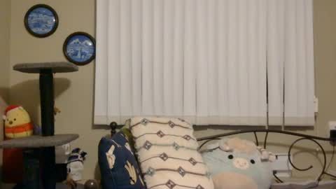 littleleo96 online show from July 23, 2026, 6:00 am