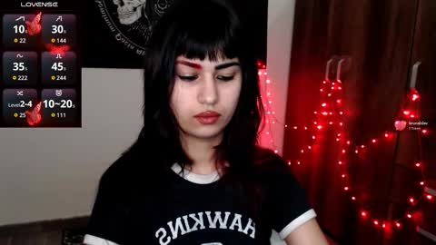 Snapshot of littleluciferrr chatting on February 13, 2026, 10:06 pm Lucifer online show from February 13, 2026, 10:06 pm