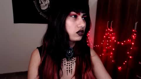 Snapshot of littleluciferrr chatting on March 1, 2026, 12:45 am Lucifer online show from March 1, 2026, 12:45 am