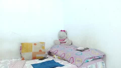  Mia online show from December 25, 2024, 10:59 pm