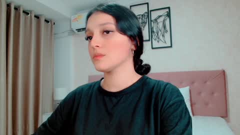 Sarahs Room online show from January 5, 2025, 11:12 pm