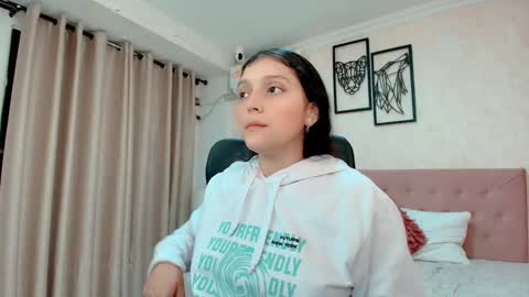 Sarahs Room online show from March 9, 2026, 2:15 am