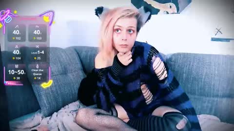 Felix online show from October 13, 2025, 1:22 pm