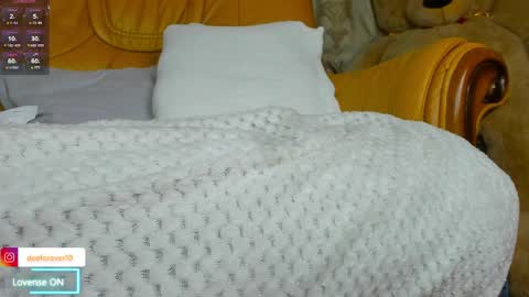 Snapshot of littlepinky77 chatting on May 11, 2026, 4:04 pm Pinky online show from May 11, 2026, 4:04 pm