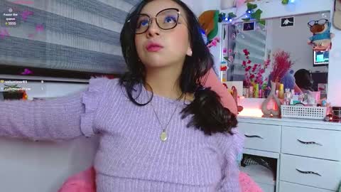 Snapshot of littlerouse_ chatting on December 11, 2024, 1:58 am Ruby Rouse online show from December 11, 2024, 1:58 am
