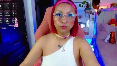 Snapshot of littlerouse_ chatting on February 1, 2026, 6:56 am Ruby Rouse online show from February 1, 2026, 6:56 am