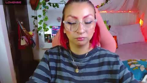 Snapshot of littlerouse_ chatting on February 17, 2026, 7:49 am Ruby Rouse online show from February 17, 2026, 7:49 am