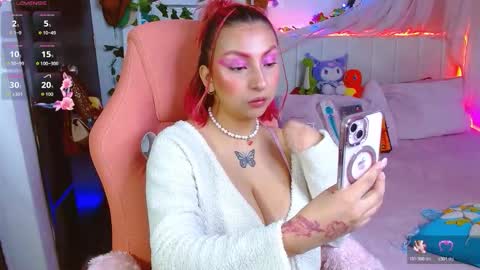 Snapshot of littlerouse_ chatting on February 21, 2026, 8:37 am Ruby Rouse online show from February 21, 2026, 8:37 am