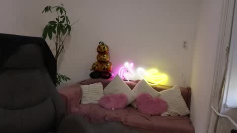 Snapshot of littlestellaspark chatting on October 23, 2025, 6:45 am littlestellaspark online show from October 23, 2025, 6:45 am