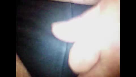 Snapshot of littlestick chatting on September 16, 2025, 9:43 am littlestick online show from September 16, 2025, 9:43 am