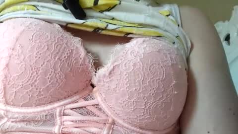 Your Nicole if you want pvt with me tip 150 tkn extra and we go....... online show from October 22, 2025, 8:14 am