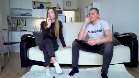 Snapshot of littlesweettifany chatting on October 29, 2025, 10:50 am Little Tifany online show from October 29, 2025, 10:50 am