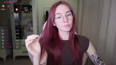 Eliana online show from September 28, 2025, 11:04 am