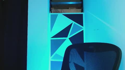 Eros online show from March 6, 2025, 3:46 am