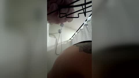 Nina online show from February 19, 2026, 4:41 am