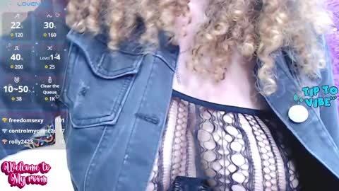 Snapshot of litzy_curly chatting on January 31, 2025, 7:29 pm Litzy online show from January 31, 2025, 7:29 pm