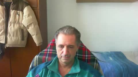 liuk53 online show from March 31, 2026, 1:11 pm