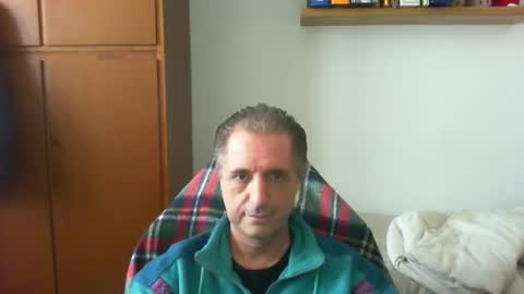 liuk53 online show from April 17, 2026, 12:19 pm