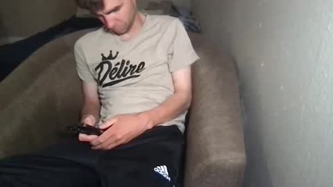 livetyy online show from May 24, 2026, 1:27 pm
