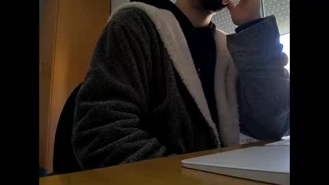 liveyisus online show from December 1, 2025, 11:04 am