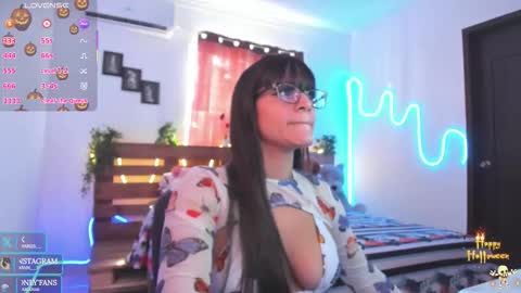 Snapshot of livfabi_ chatting on October 29, 2025, 5:36 pm Livfabi online show from October 29, 2025, 5:36 pm