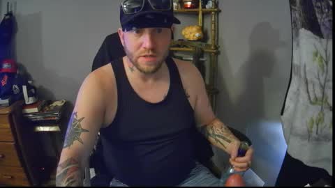 livingpuddle online show from November 17, 2025, 3:07 pm