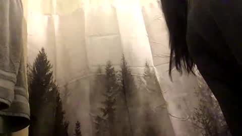 Liv Mirage online show from April 10, 2026, 6:12 pm