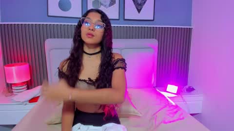 Snapshot of liz__cute chatting on October 1, 2025, 11:38 am Lizeth online show from October 1, 2025, 11:38 am