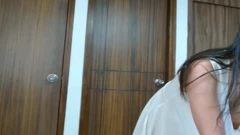 liz_fe online show from March 6, 2026, 10:17 pm