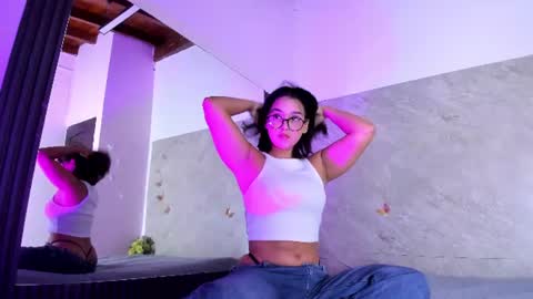 Snapshot of liz_gomez01 chatting on August 2, 2026, 2:10 am Liz online show from August 2, 2026, 2:10 am