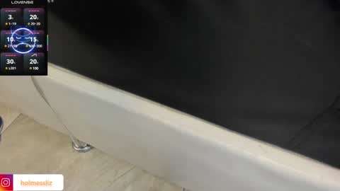 Liz  online show from January 21, 2025, 1:11 pm