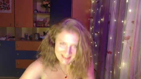 Snapshot of lizacakes chatting on January 30, 2025, 5:49 pm LizaCakes online show from January 30, 2025, 5:49 pm