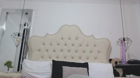 lizANDjuan online show from January 24, 2025, 10:08 pm