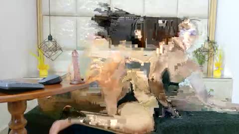 lizANDjuan online show from December 17, 2025, 6:36 pm