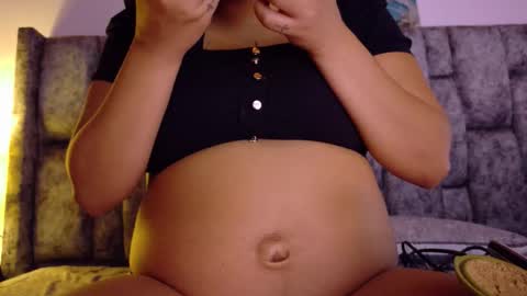  LIZBETH ROSS  online show from January 7, 2026, 10:29 am