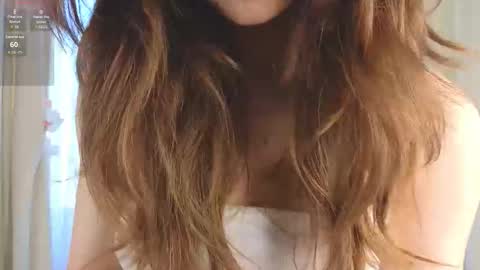 Snapshot of lizbethbiers chatting on September 14, 2025, 3:05 am Hello there im Amelia Im new here Lets have fun online show from September 14, 2025, 3:05 am