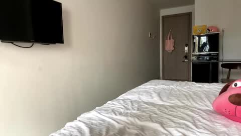 Lizz online show from November 20, 2025, 3:28 am