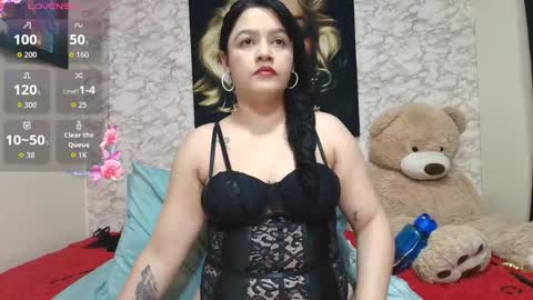 Snapshot of lizbetth360 chatting on November 3, 2025, 5:58 pm Mariana online show from November 3, 2025, 5:58 pm