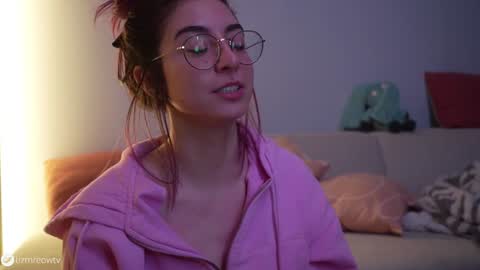 Snapshot of lizmreow chatting on February 20, 2026, 2:08 am Liselle online show from February 20, 2026, 2:08 am