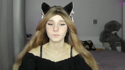 lizza_a online show from April 10, 2026, 5:17 pm