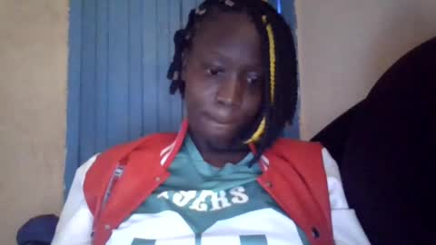 Snapshot of lizzie2020 chatting on June 15, 2026, 5:09 am lizzie2020 online show from June 15, 2026, 5:09 am