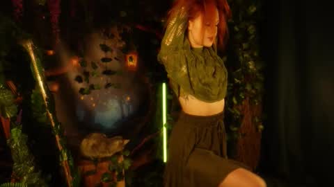 Snapshot of lizzie_gallen chatting on October 23, 2025, 5:55 pm Elizabeth online show from October 23, 2025, 5:55 pm