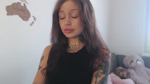 liza liza liza online show from August 3, 2026, 4:44 am